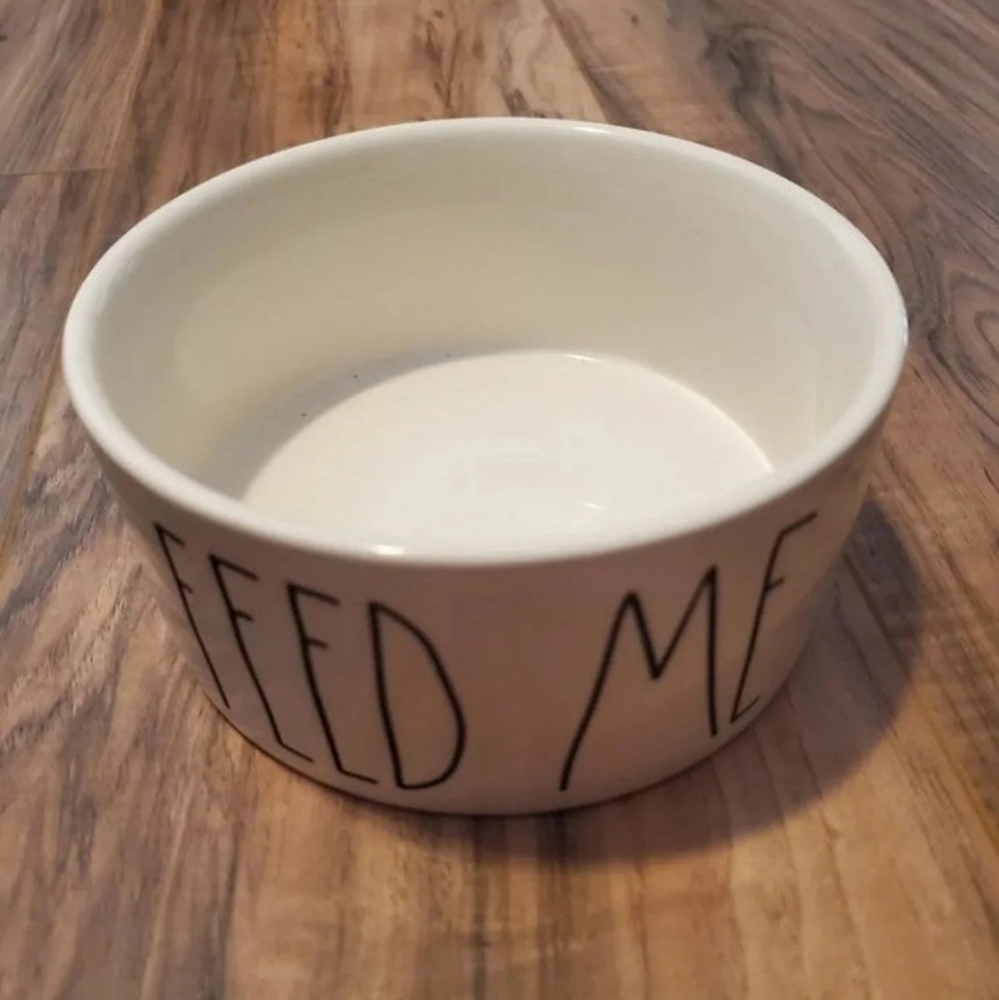 Rae Dunn bowl